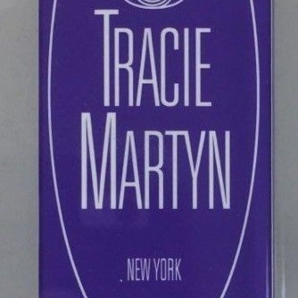 Tracie Martyn Resculpting Neck & Body Serum 1.8oz - Picture 2 of 5